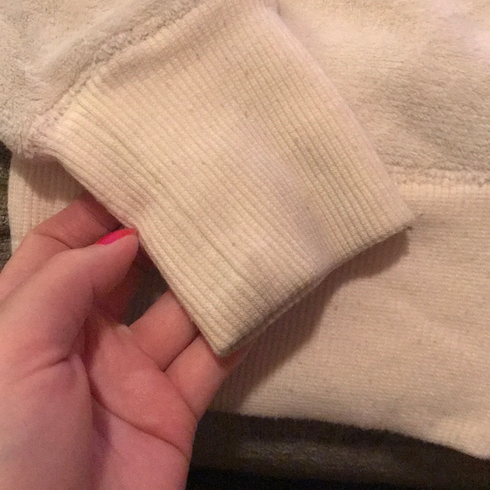 Fuzzy cream jacket - Picture 4 of 5